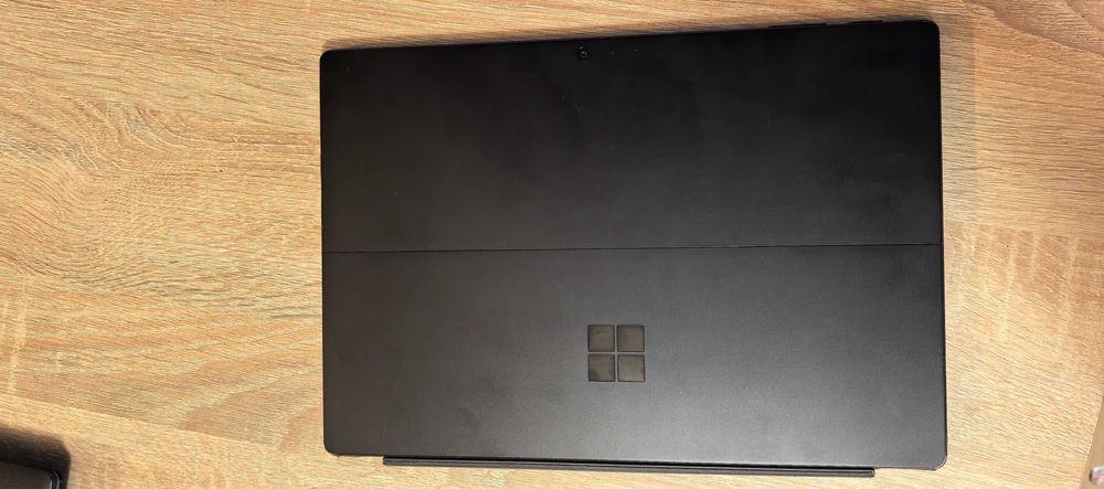Microsoft Surface 6 pro
