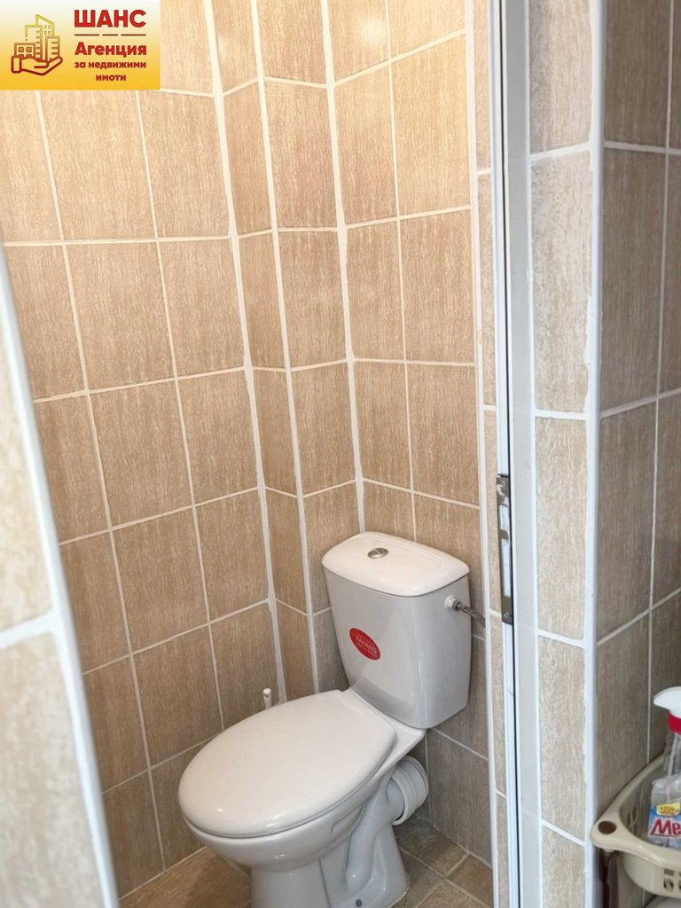 Дава се под наем Офис в Плевен, Идеален център - 18 кв.м за 178.5 € - Снимка #5