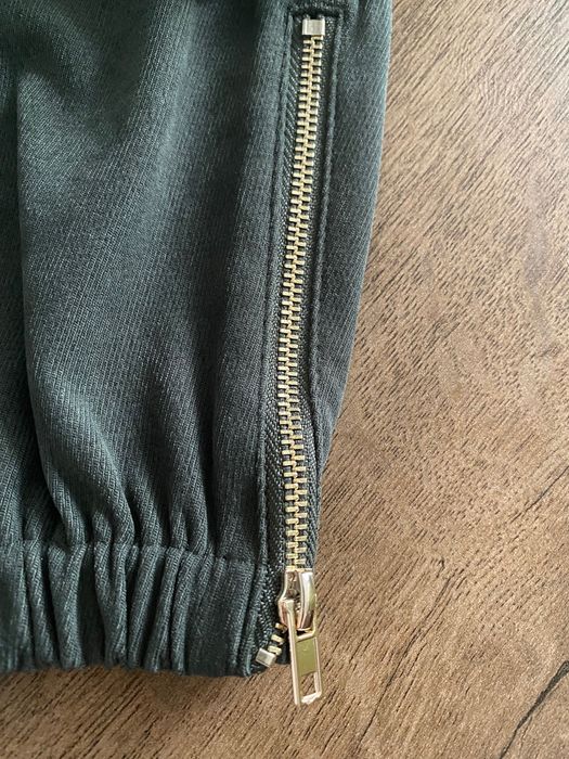 Pantaloni Noi cu eticheta, Zara