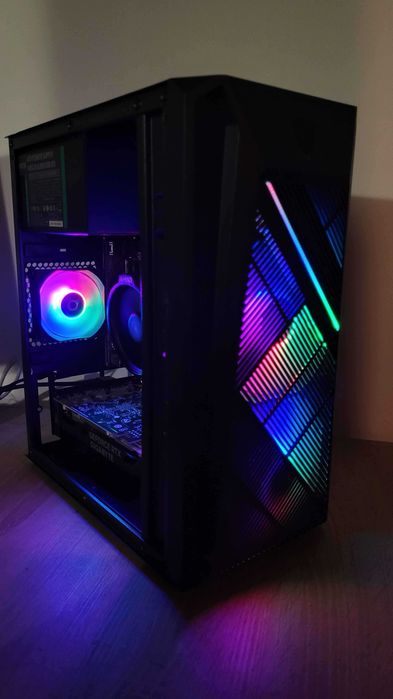 Vand PC Gaming RTX 3050, Ryzen 5, 16GB, SSD