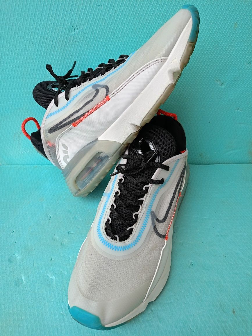 Nike Air Max 2090 спортни маратонки N.45,5 стелка 29 см.