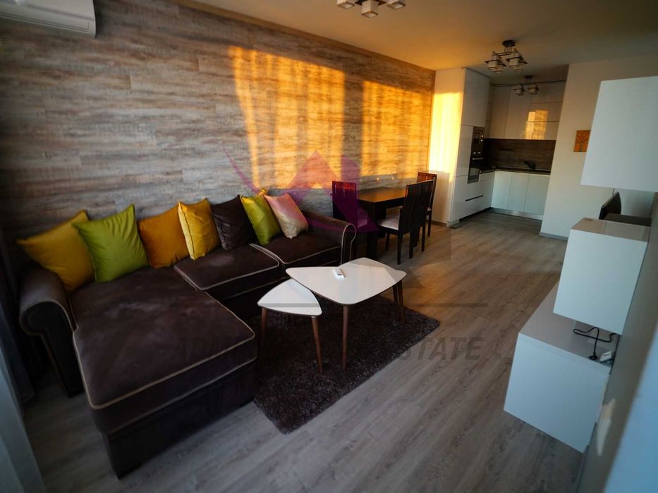 Дава се под наем Двустаен апартамент в Варна, Бриз - 76 кв.м за 1000 € - Снимка #1