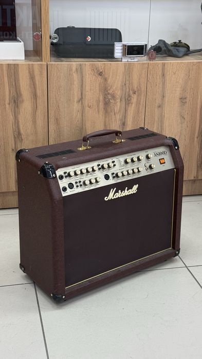 Акустический комбо усилитель