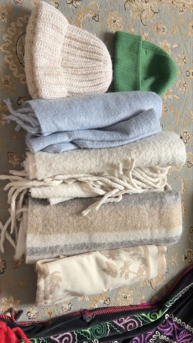 Шарфы женские шапки все вместе 8к