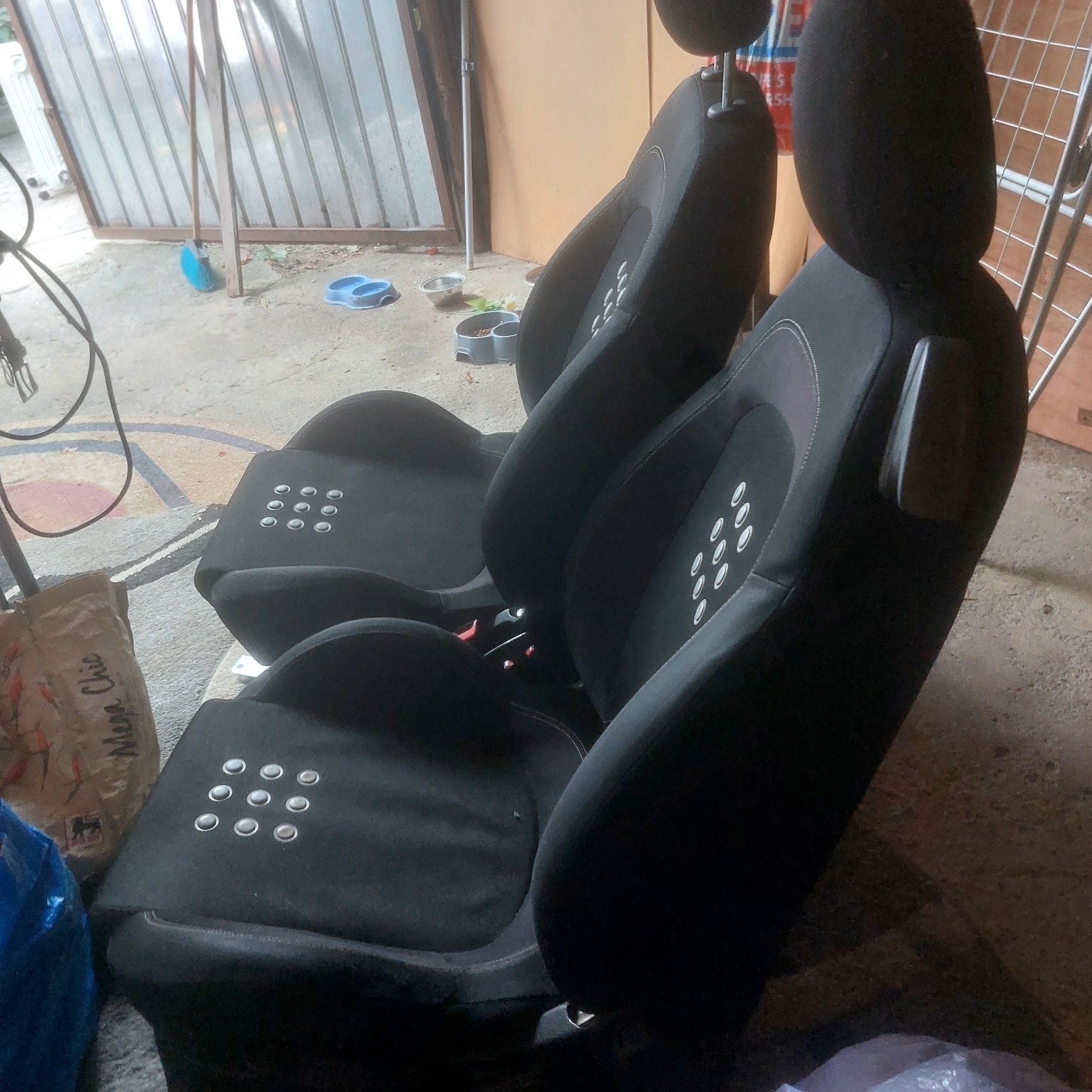 VAND URGENT!!! scaune recaro FIAT