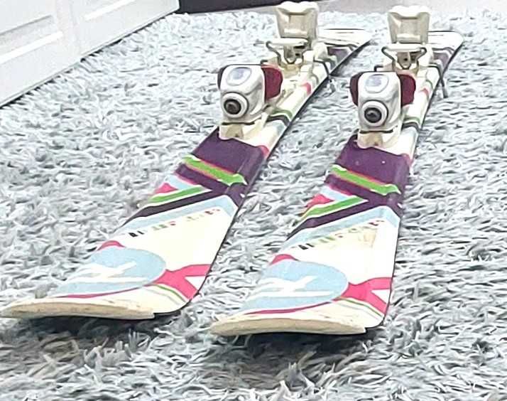 Ski/Skiuri/Schiuri Rossignol 128cm & Clapari Nr.37