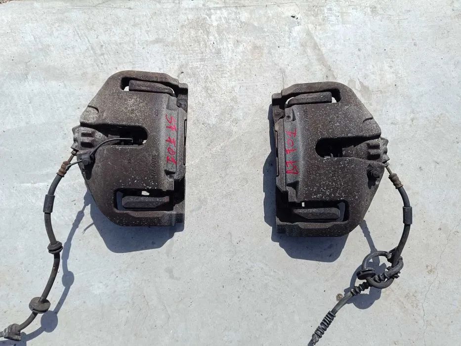 Etrier fata stanga dreapta BMW Seria 7 F01