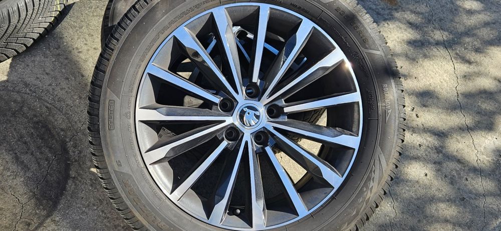 Jante Skoda Kodiaq Tarraco echip iarnă 235 55 18 Bridgestone DOT 2024