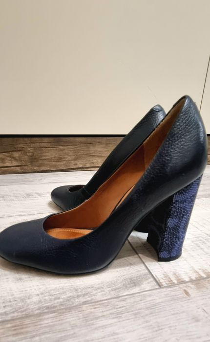 Donna Italiana Blue Navy high heels обувки