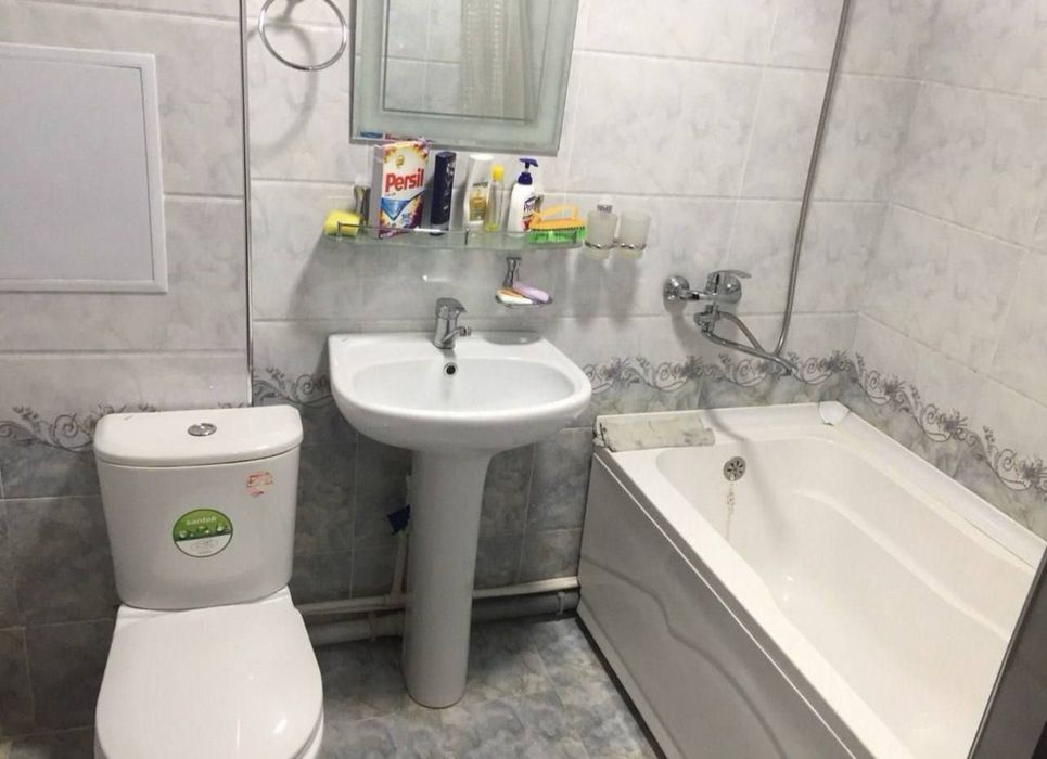 Квартира на Бобура-Некст 3/2/5 общ пл 65м с обстановкой