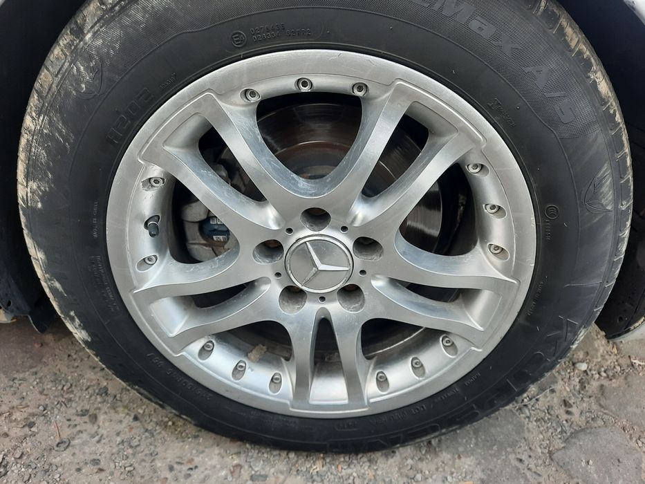 Продам диски с шинами