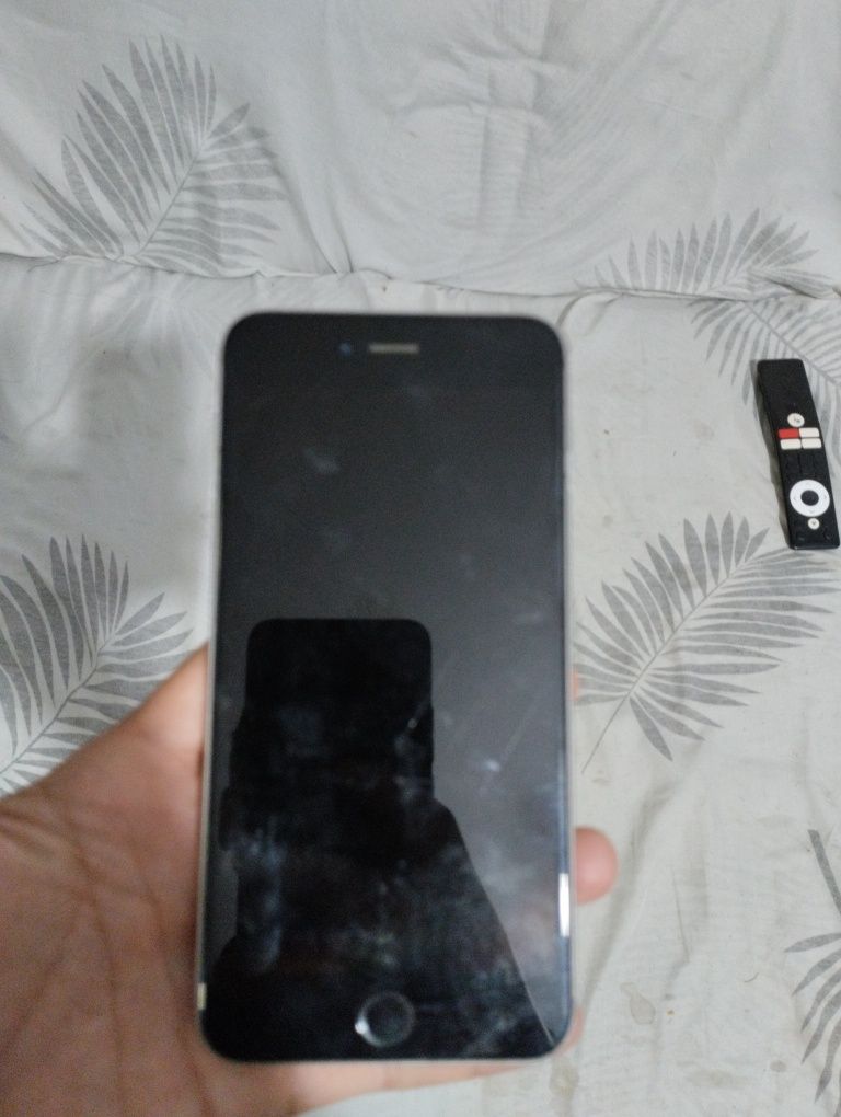 Iphone 6 sotiladi