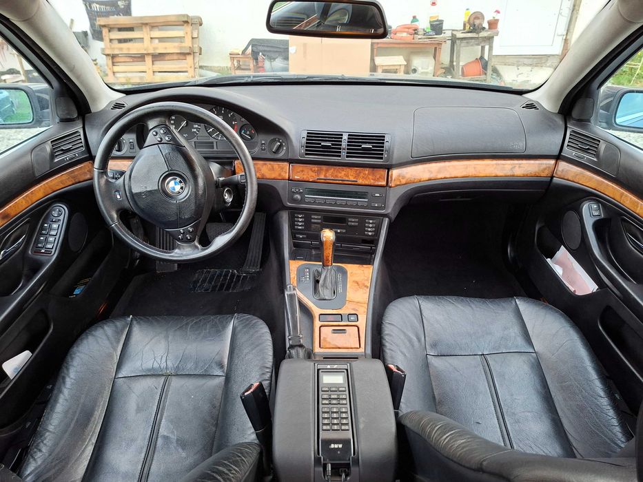Bmw e39 523i individual