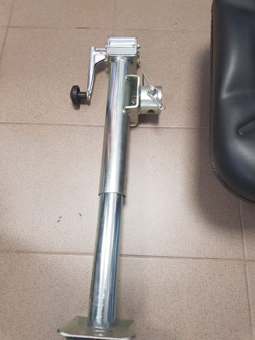 Picior sprijin remorca 5 tone preț 450 lei se poate trimite prin curie