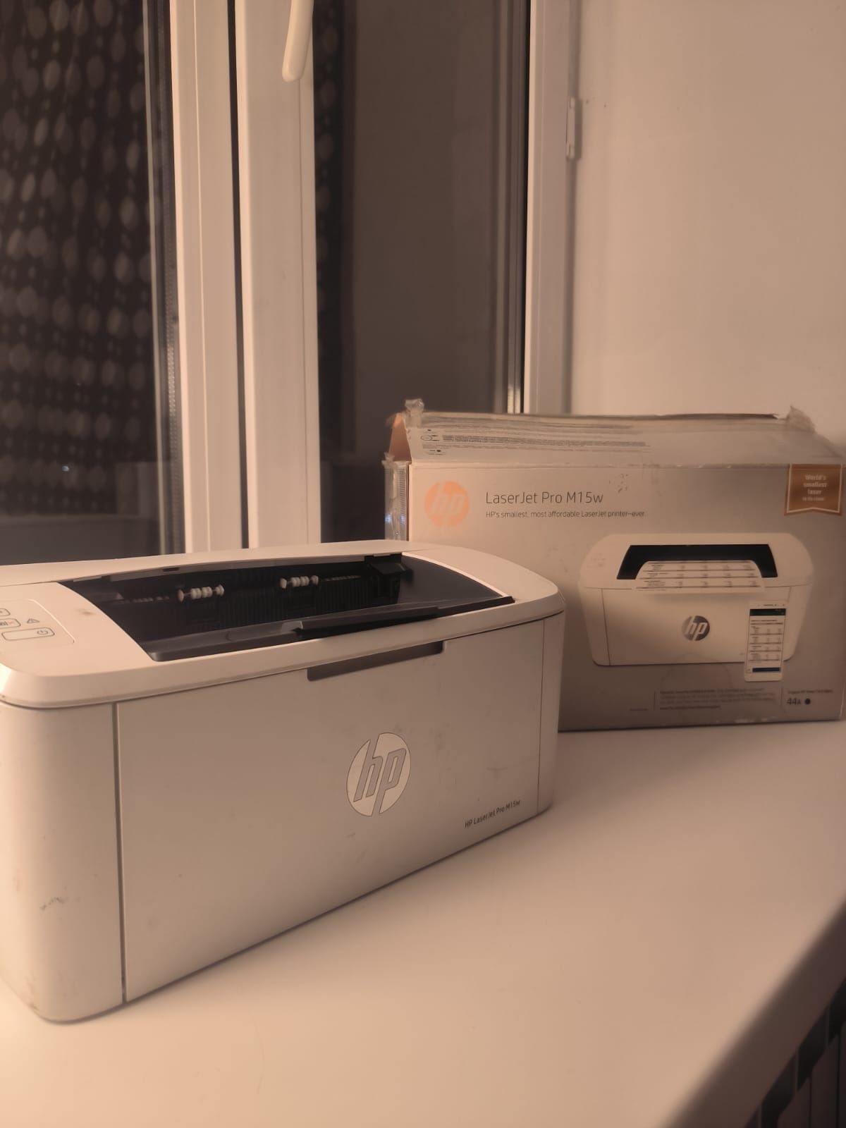 Принтер HP LaserJet Pro M15w