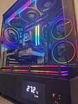 Calculator PC GAMING, AMD RYZEN 7 9800X3D, 32GB DDR5, RTX 5070 OC 12GB