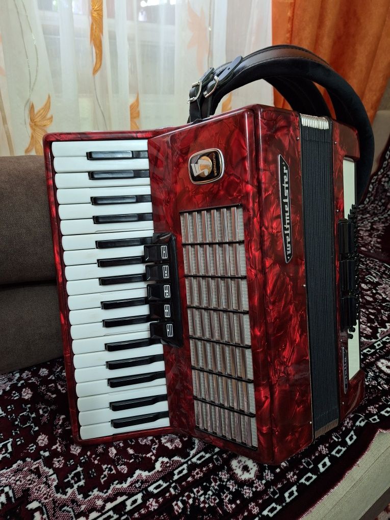 Acordeon Weltmeister Stella