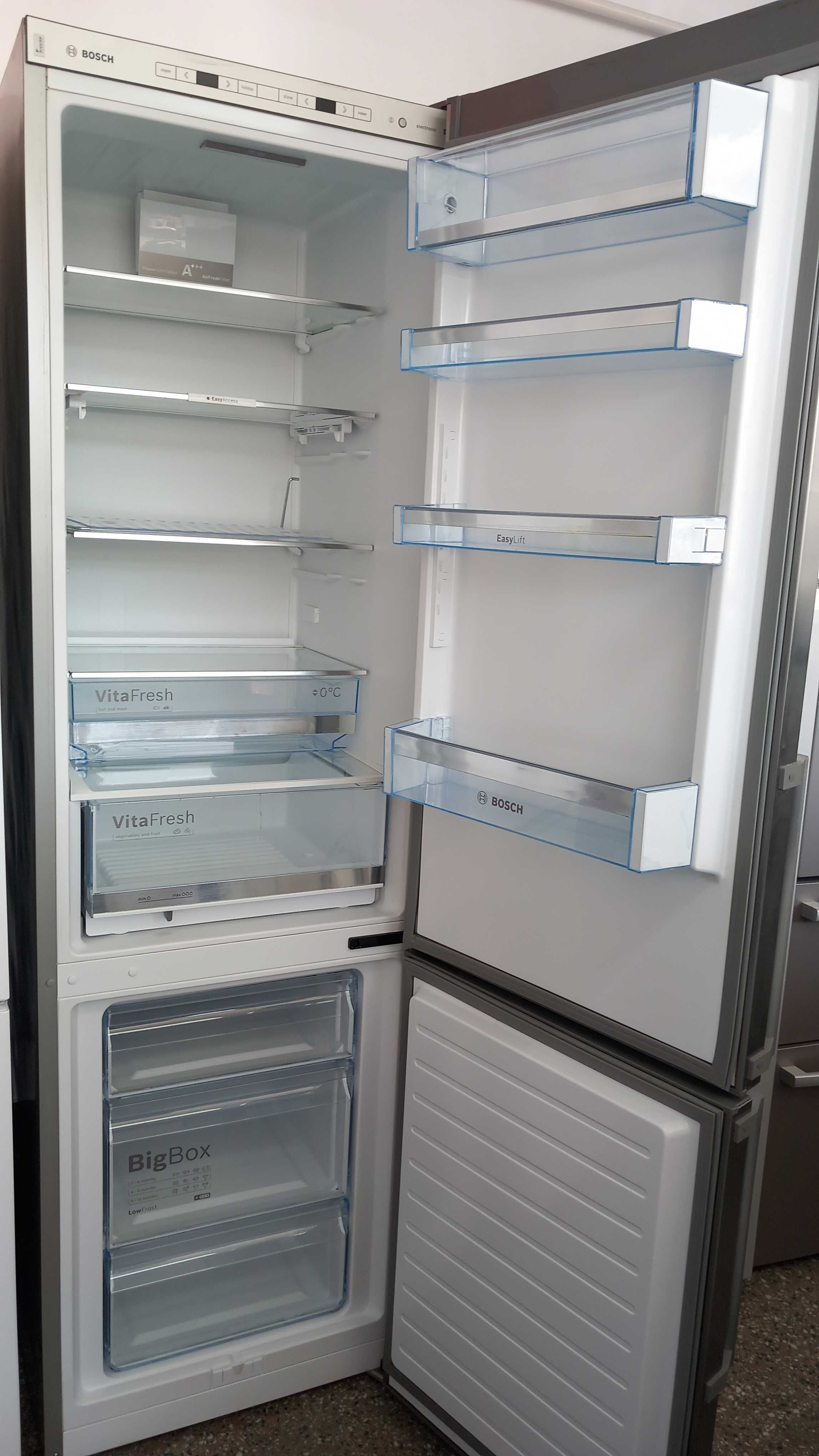 Combina frigorifica BOSCH de 2 m înălțime,  import Germania