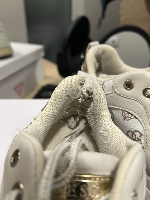 Дамски обувки Guess