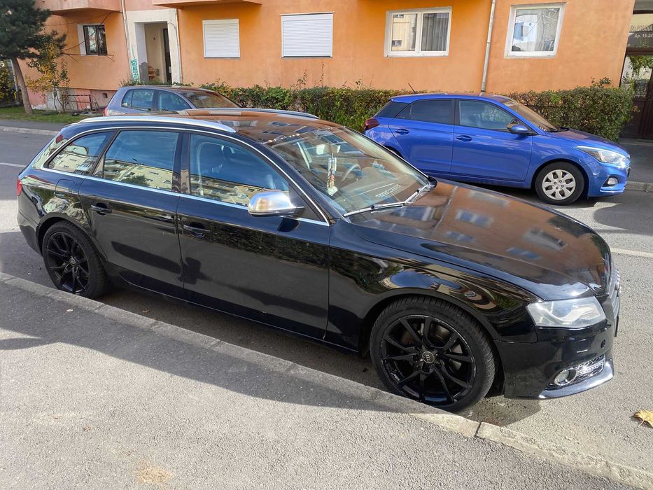 Vand Audi A4 B8 3.0