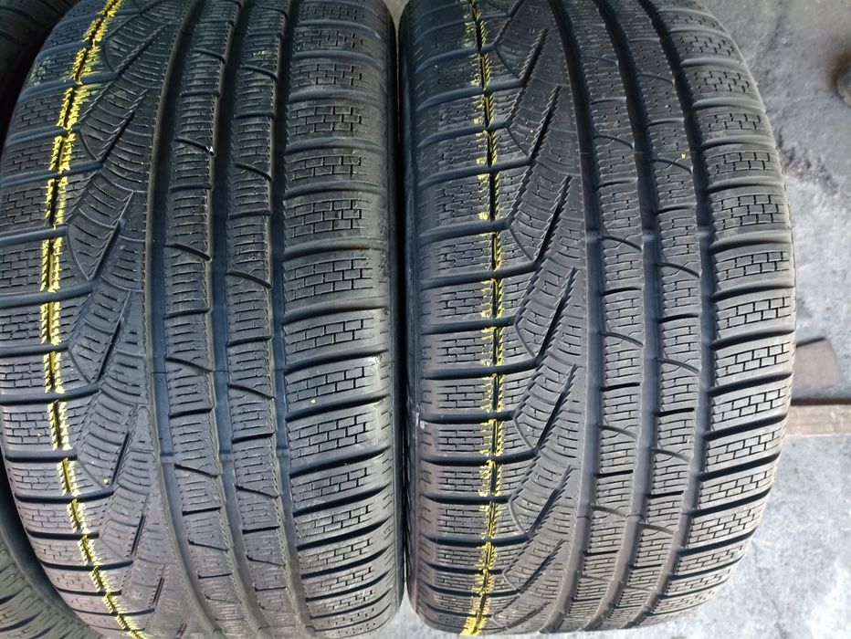 4 anvelope de iarna Pirelli 265/45 R18 dot 2019