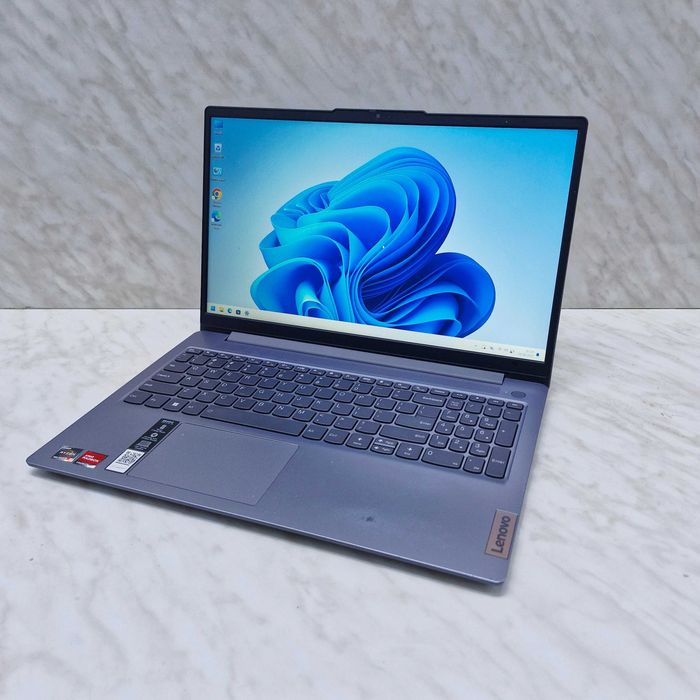 Laptop Lenovo slim 3 Ryzen 5 7530U 16gb 512GB SSD Zeus Amanet Militari