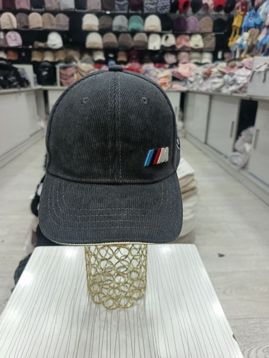 Vilvet bmw logotipli kepka