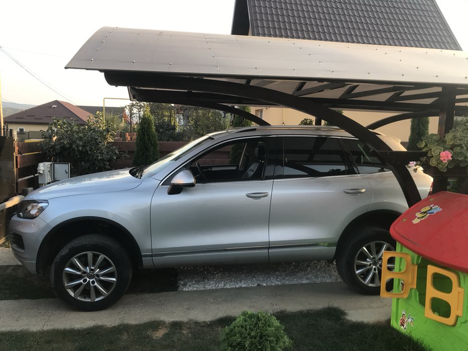 Volkswagen Touareg 7P variante +/-