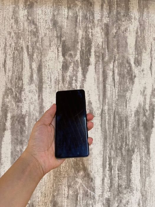 S20+ sotiladi xolati ideal