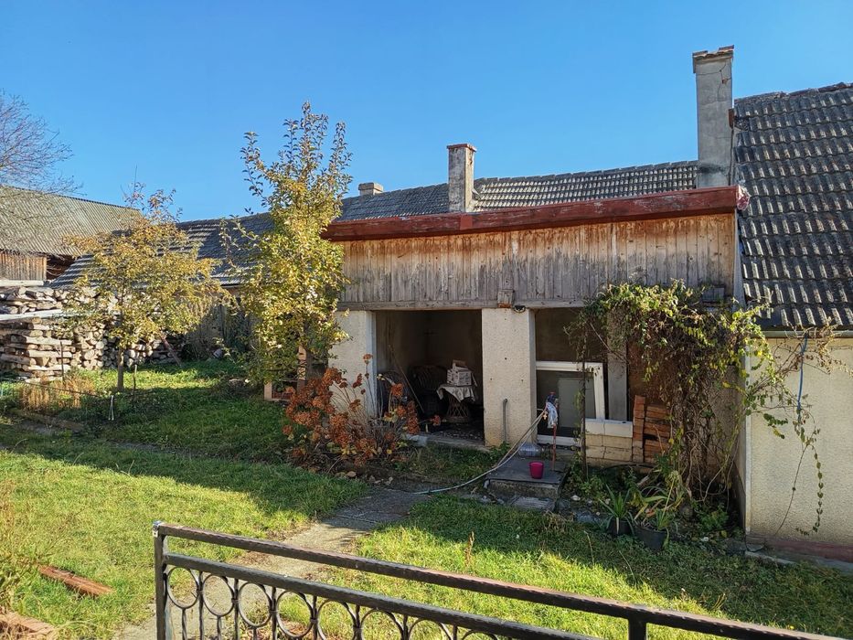 Vând casă în com. Măieruș, jud Brasov