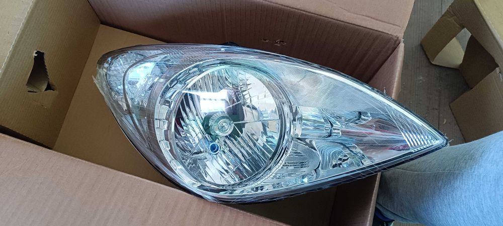 ФАР ХЮНДАЙ I 20. 2008-2012 Година