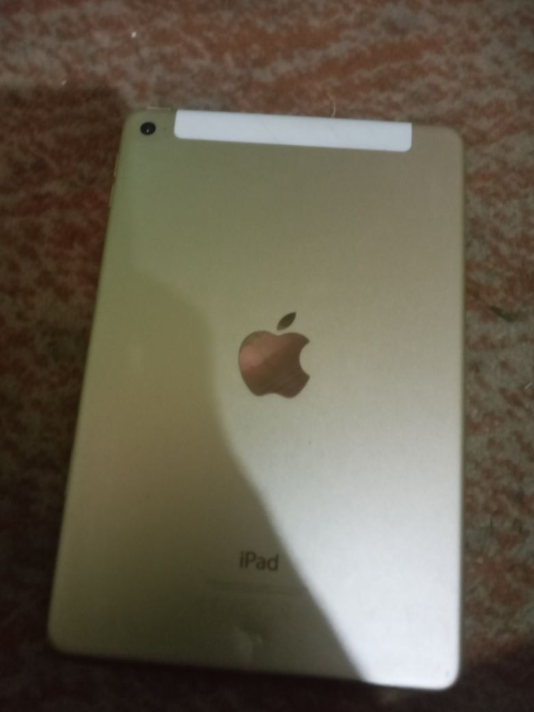 Ipad 4 min 128 tali simkartal8