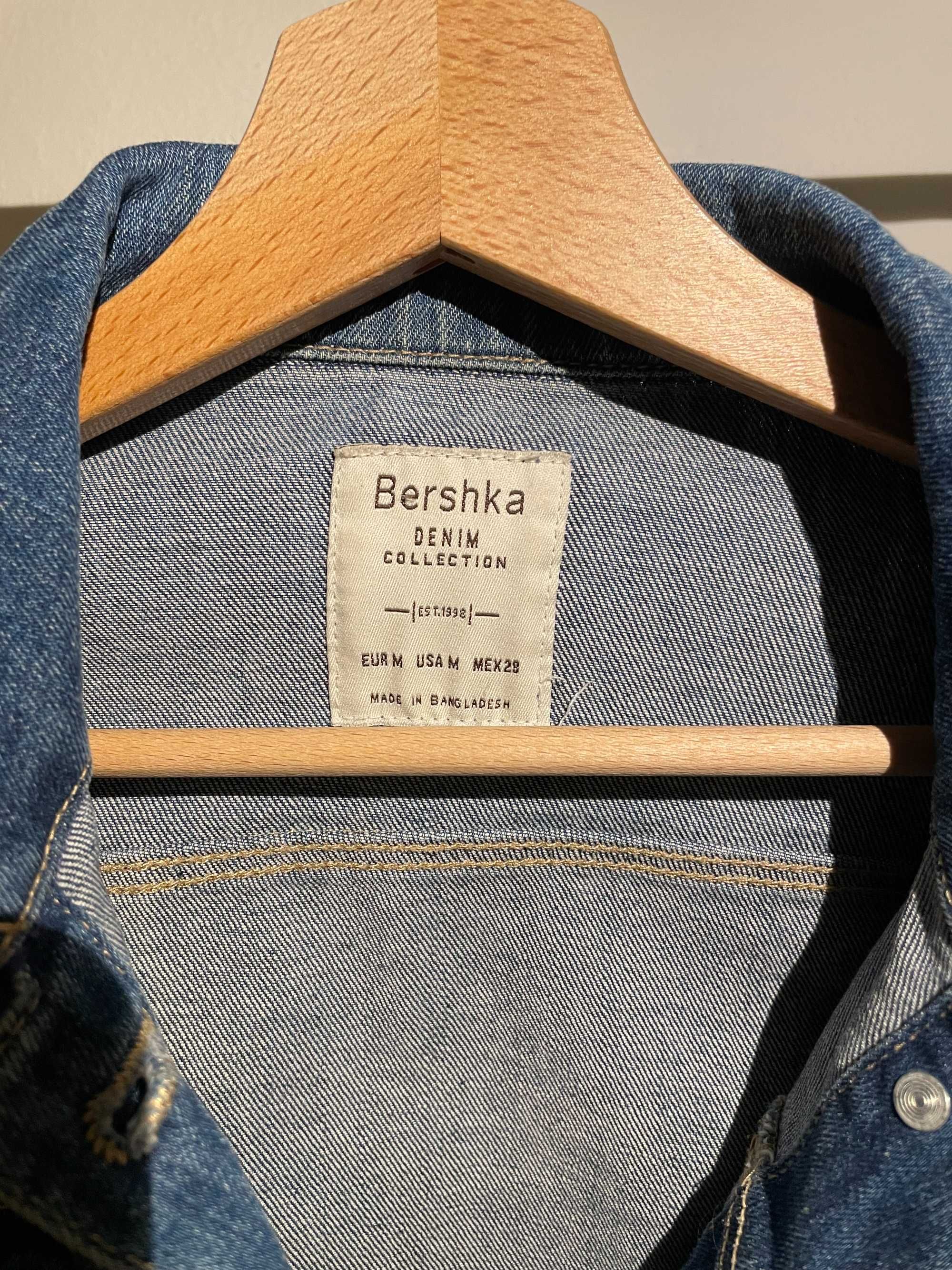 Bershka дънково яке