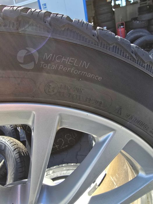 Jante BMW G30 G31 X5 X6 Anvelope Iarna SH Michelin 245 45 R18