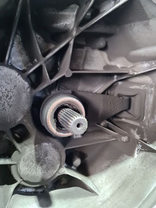 Cutie de viteze Mazda CX - 5 Facelift 2.2 Diesel 2015 - 2017 150CP Manuala 6 Trepte SHY1 ...