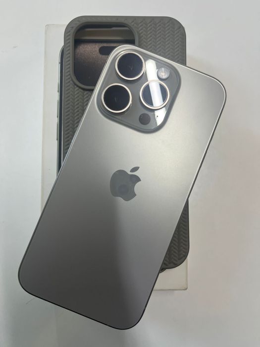 iPhone 15 Pro, 128 gb