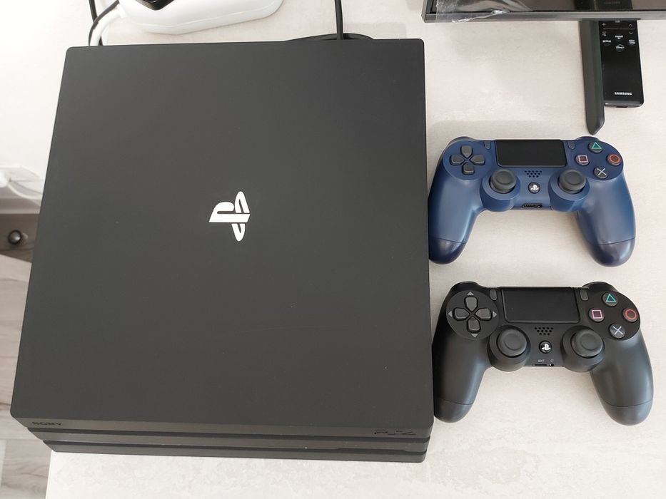 ***Playstation4Pro 1 Tb***