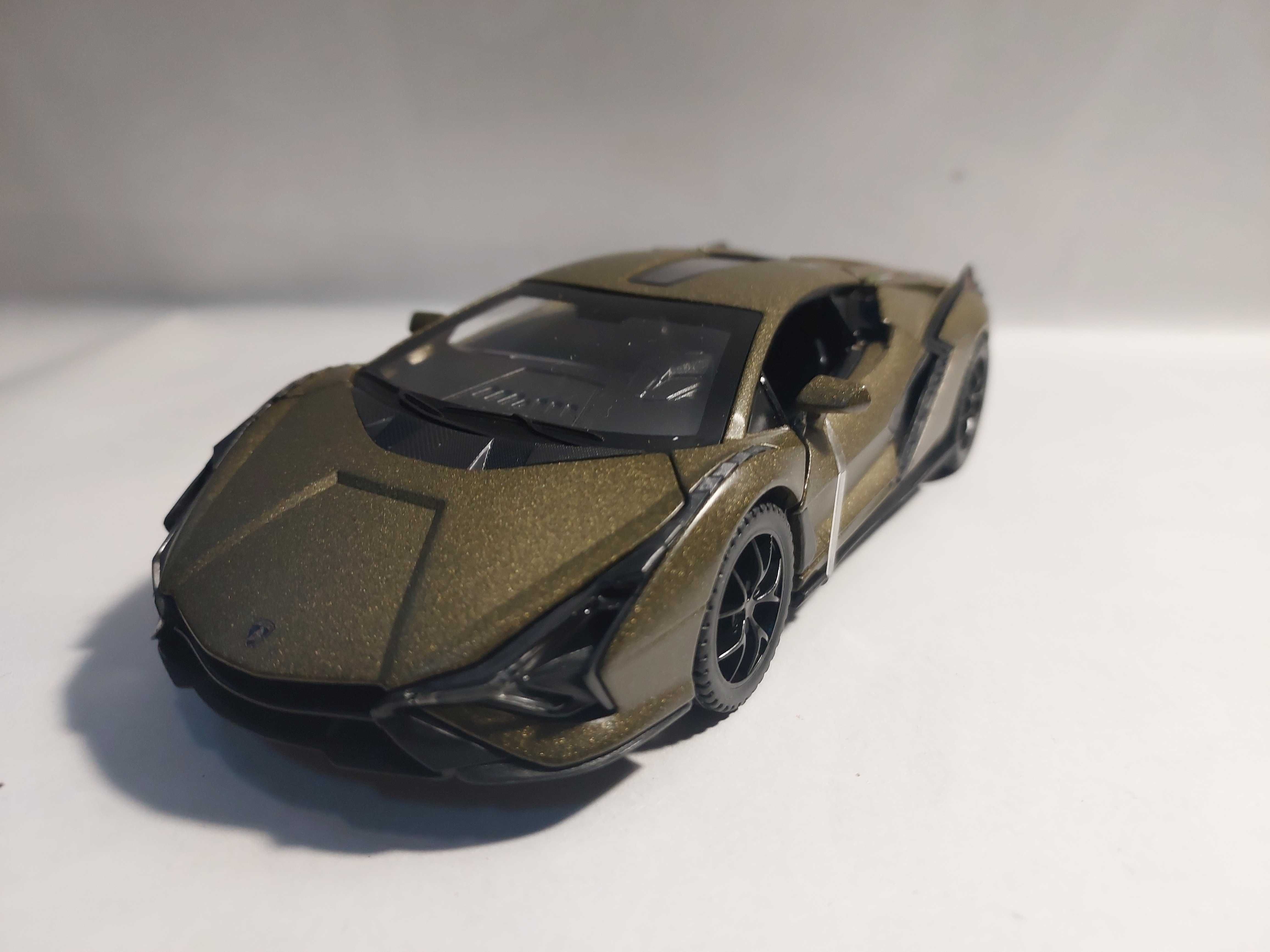 Lamborghini Aventador macheta metal