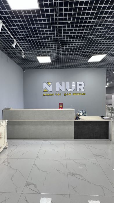 Продается ресепшн-стол