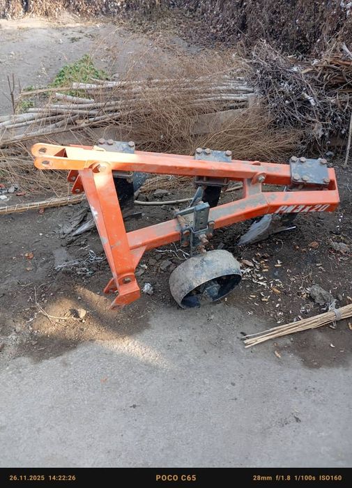 3 korpuslik plug sotilafi