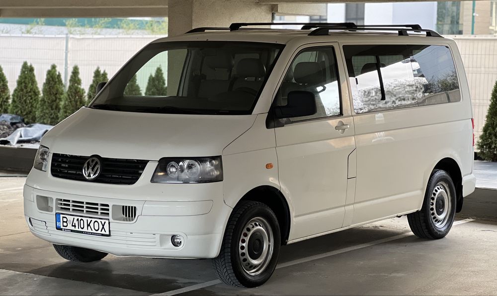 Volkswagen Transporter T5 – 2007 - 9 Locuri