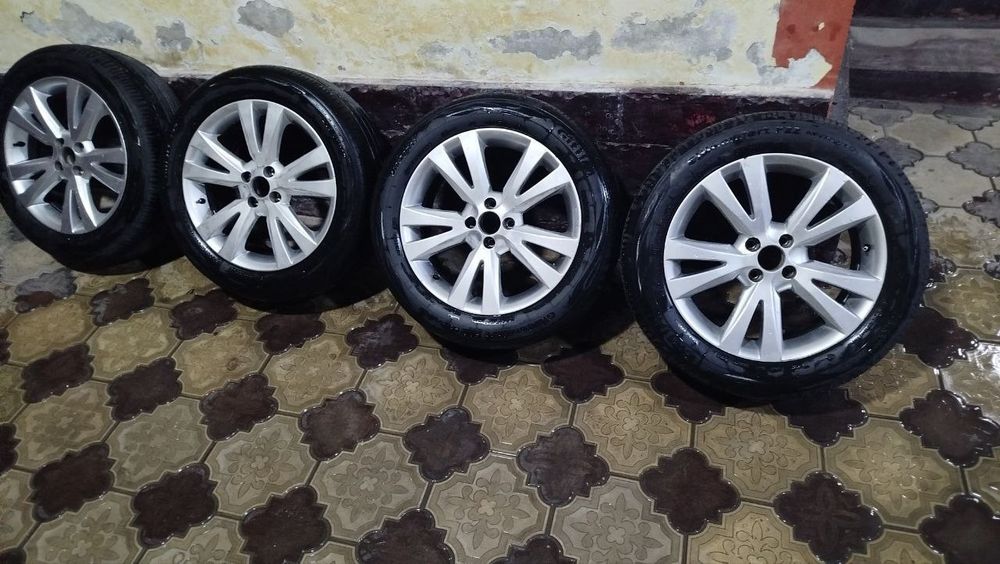 Kaptiva Diska balon R17/215/55  cobolt diska