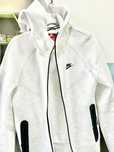 Nike thc flc.   Капиталови търговски дружества