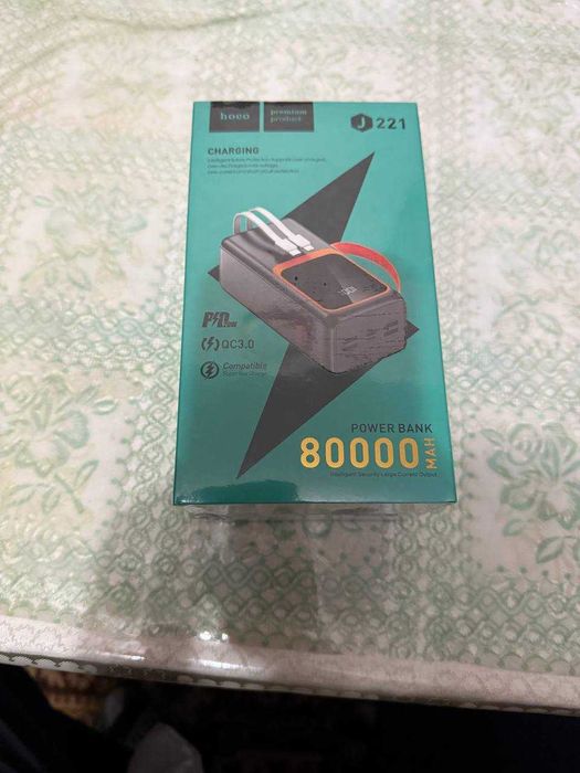 Повербанк HOCO J221 — 80000 mAh, быстрая зарядка QC 3.0