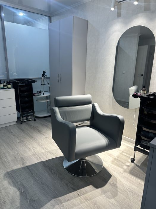 Кресло парикмахерское