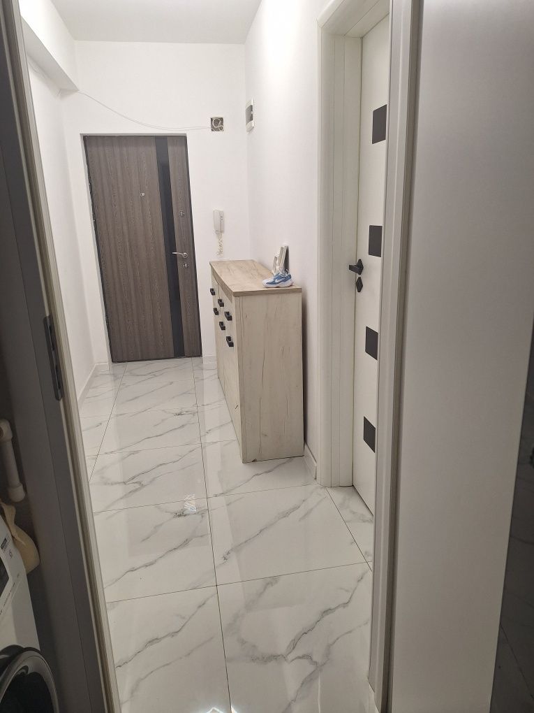 Vând apartament în București situat pe pucheni  ,