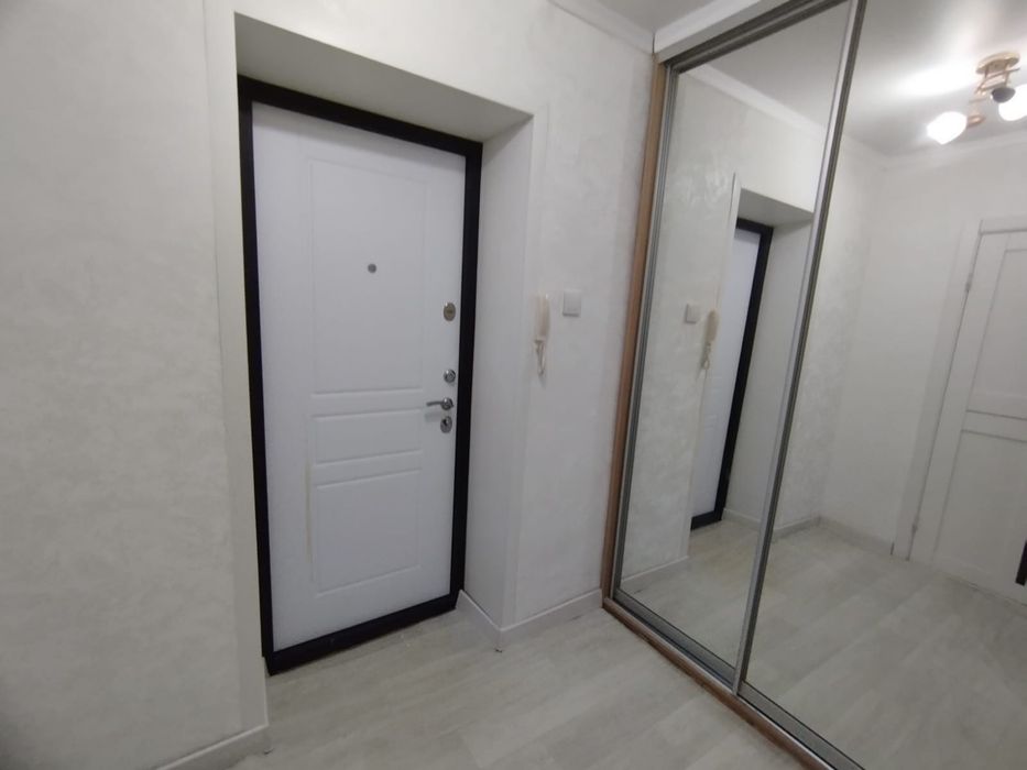 Продам 1 комнатную квартиру! Срочно. Торг.