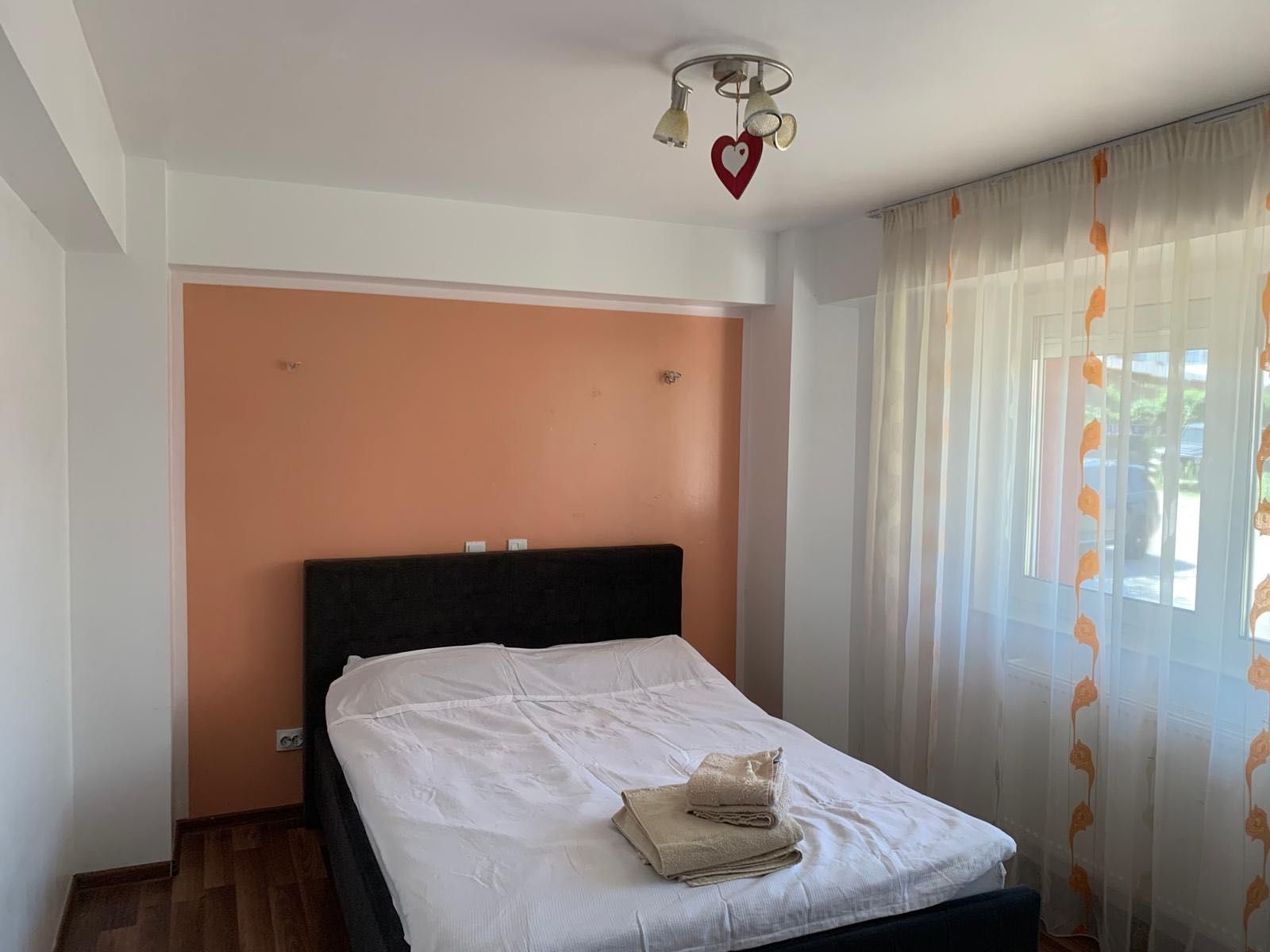 Regim hotelier,Apartament cu 3 camere