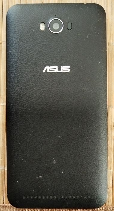 ASUS  Z010D zenfon max