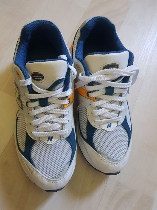 Adidasi Nike si New Balance